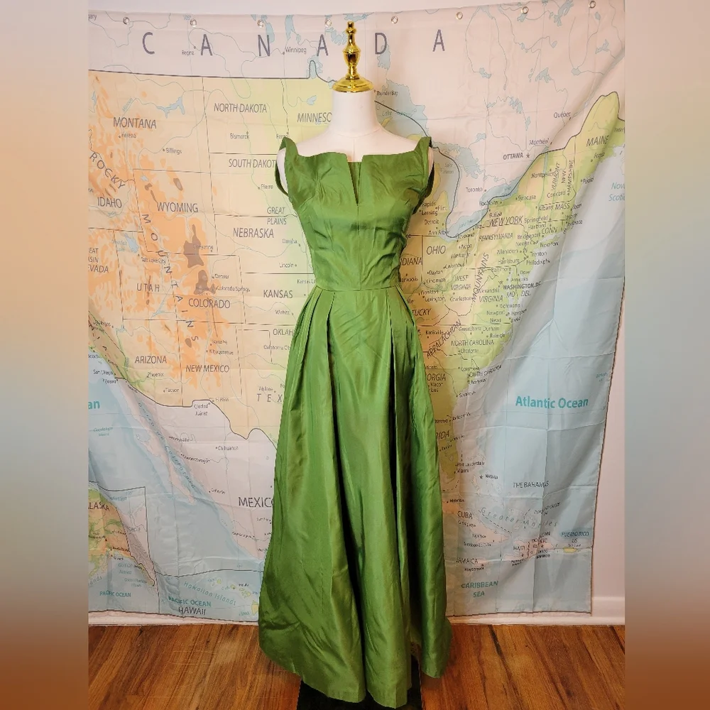 Vintage 1950s Green Evening Gown Womens Formal Full Length Dress - Picture 1 of 16